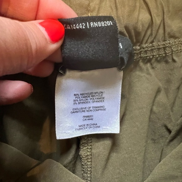 Mondetta Olive Cargo Jogger Pants size XL (T117) - Picture 3 of 5